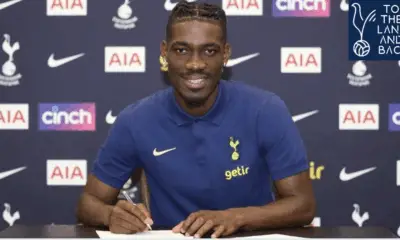 Yves Bissouma in action for Tottenham Hotspur, with speculation mounting over his potential move to Fenerbahçe in a transformative transfer for both clubs.